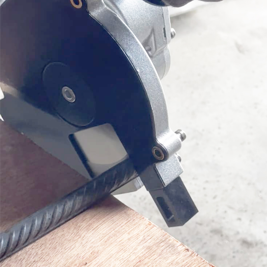 Cortador de Barras de Refuerzo Eléctrico 1100W - 2800RPM - Imagen 8